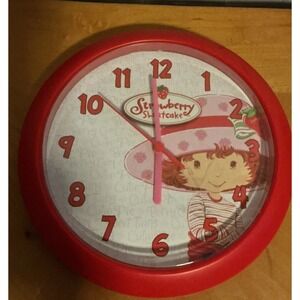 2005 9" Round Strawberry Shortcake Wall Clock - Tested & Works!